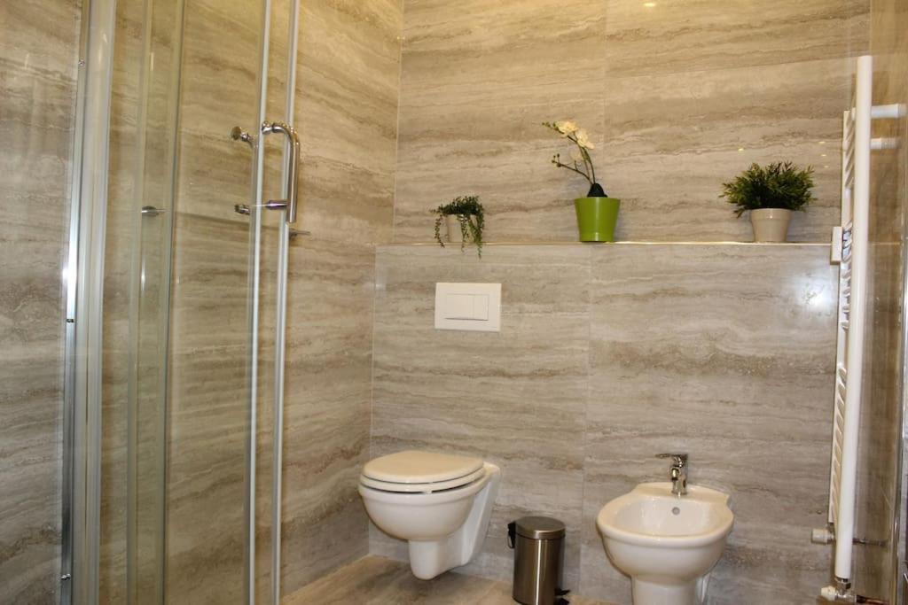 Art Apartment Stazione B فلورنس المظهر الخارجي الصورة